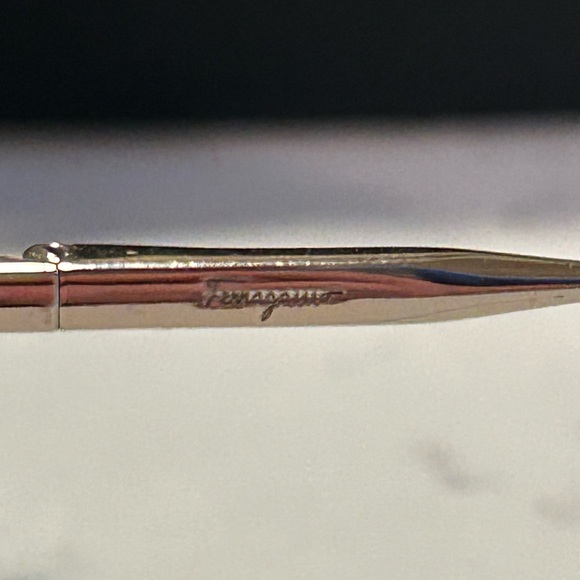 Ferragamo Sunglasses NWOT Blue Lenses - Picture 4 of 4